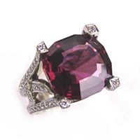 19Kt White Gold Diamond Ring with Fancy Cut 10ct Burgundy Spinel
