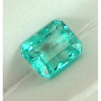 Colombian RARE untreated VS intense medium green precision emerald cut Emerald 1.00 ct.