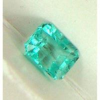 Colombian RARE untreated VS intense medium green precision emerald cut Emerald 1.00 ct.