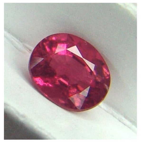 Ceylon NATURAL UNTREATED VVS clean top pinkish orange padparadscha precision oval cut Spinel from Sri Lanka 2.32ct.